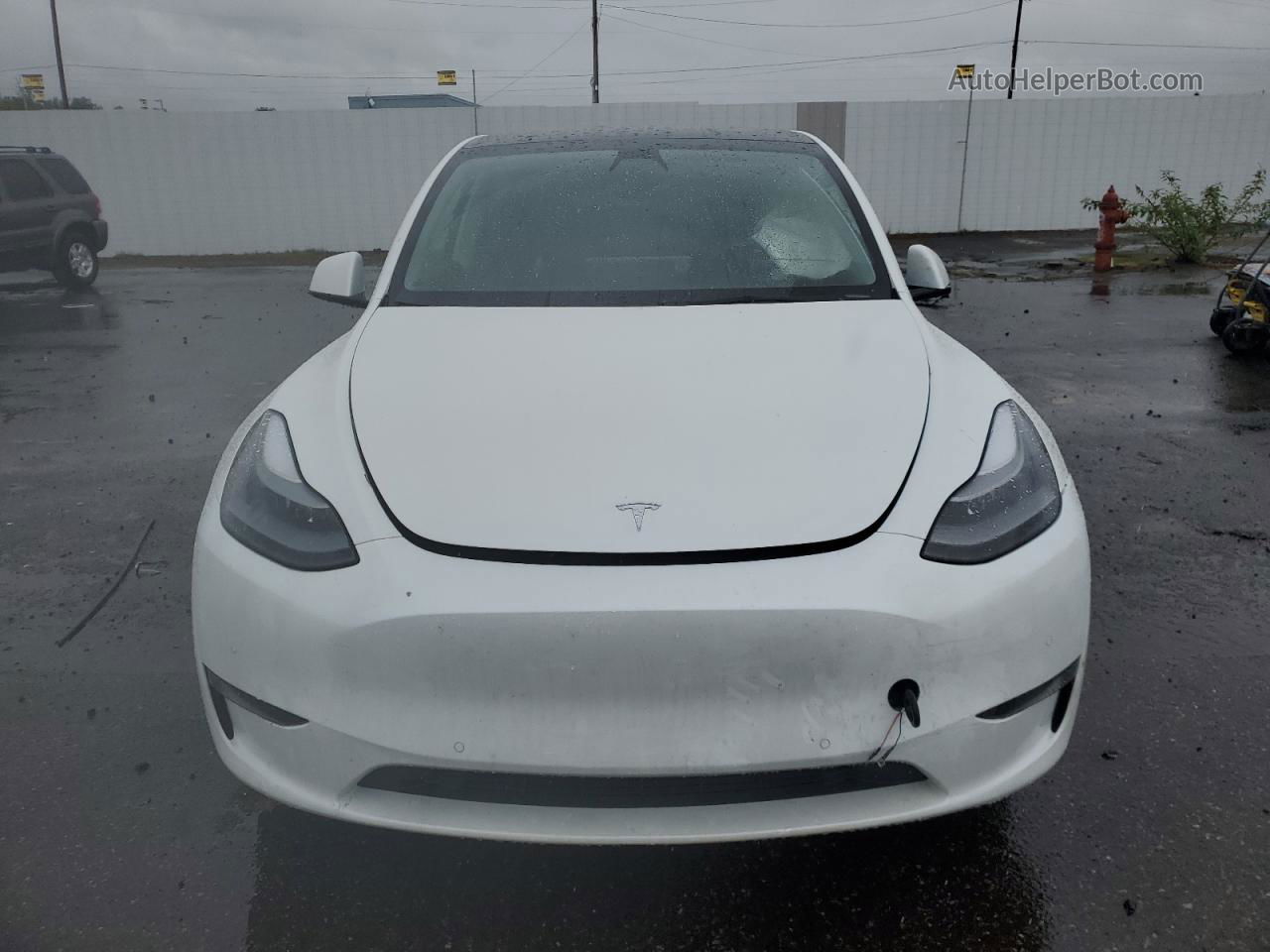 2022 Tesla Model Y  White vin: 7SAYGDEF3NF364802