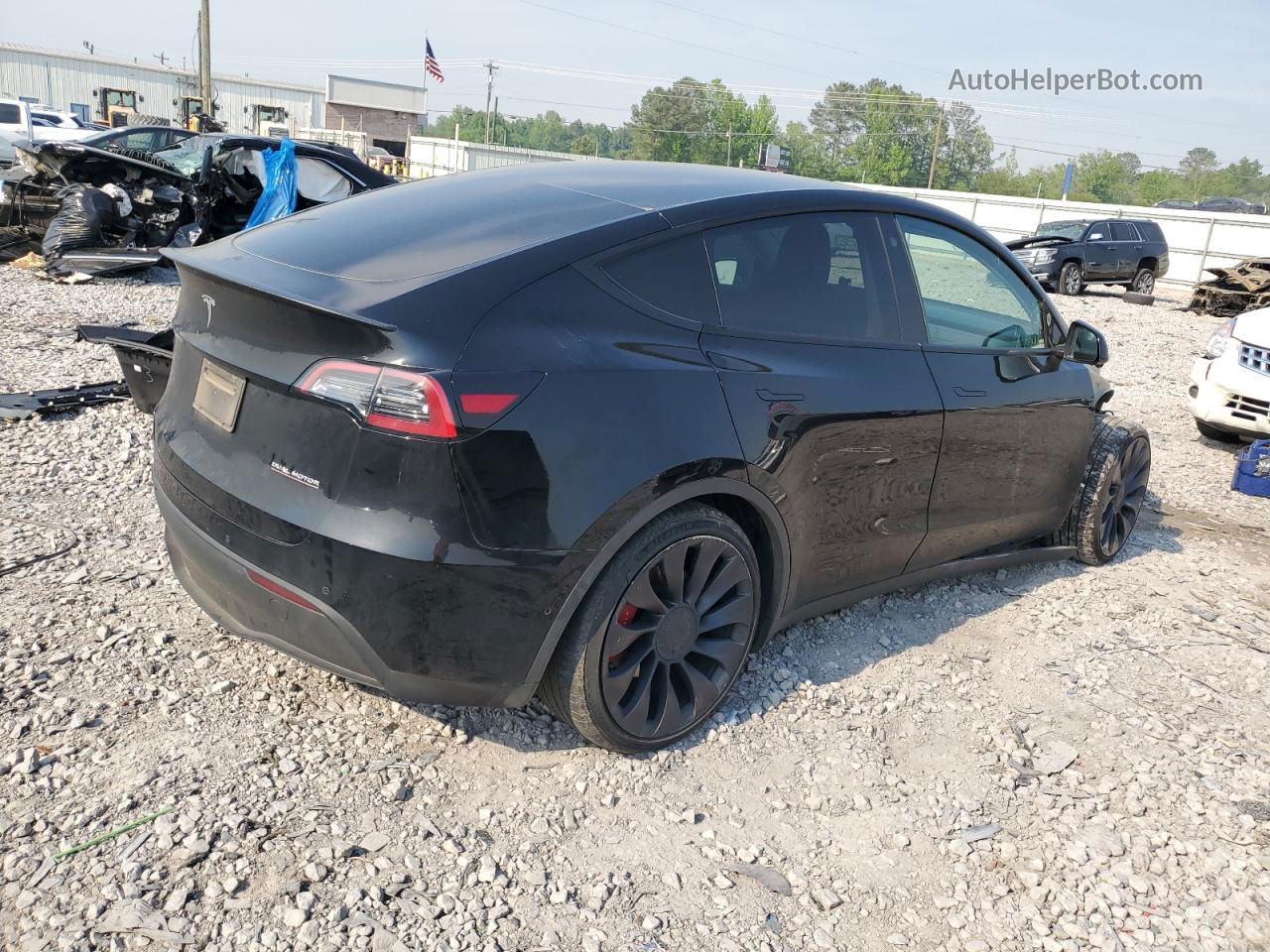 2022 Tesla Model Y  Black vin: 7SAYGDEF3NF510194