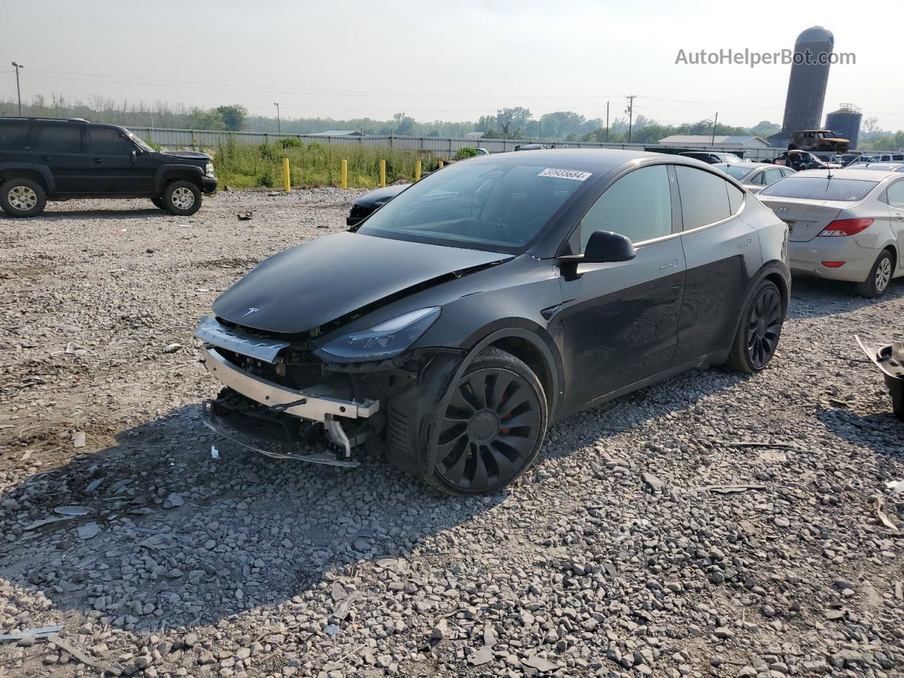 2022 Tesla Model Y  Black vin: 7SAYGDEF3NF510194