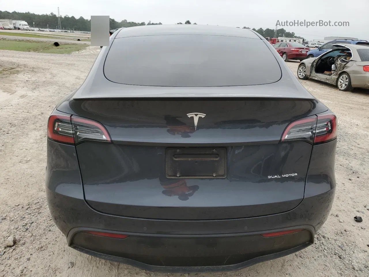 2022 Tesla Model Y  Blue vin: 7SAYGDEF4NF450104