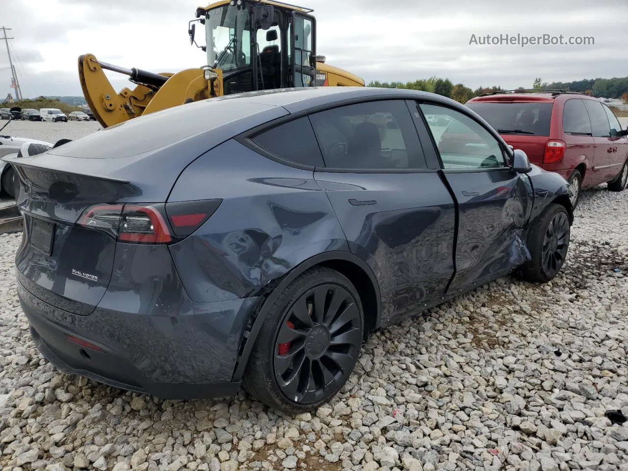 2022 Tesla Model Y  Gray vin: 7SAYGDEF4NF506347