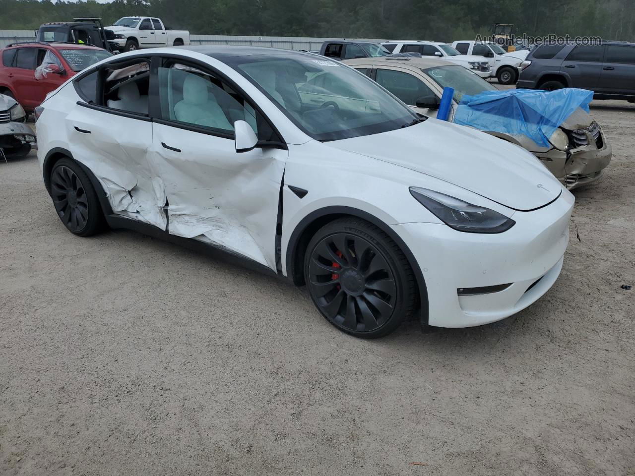 2022 Tesla Model Y  Белый vin: 7SAYGDEF5NF390124