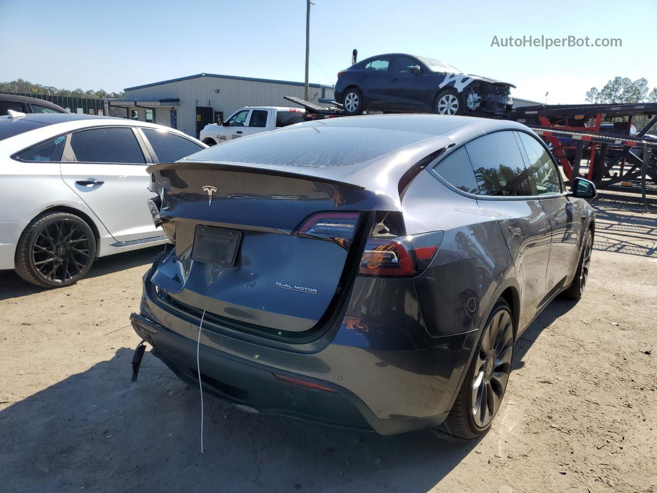 2022 Tesla Model Y  Серый vin: 7SAYGDEF6NF335813