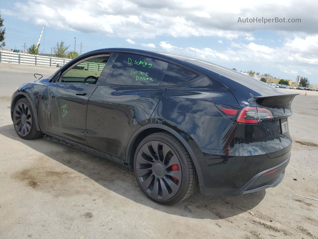 2022 Tesla Model Y  Black vin: 7SAYGDEF8NF318673