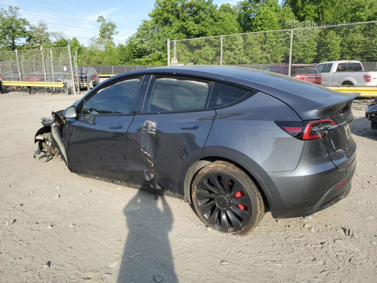 2022 Tesla Model Y  Charcoal vin: 7SAYGDEF8NF508389