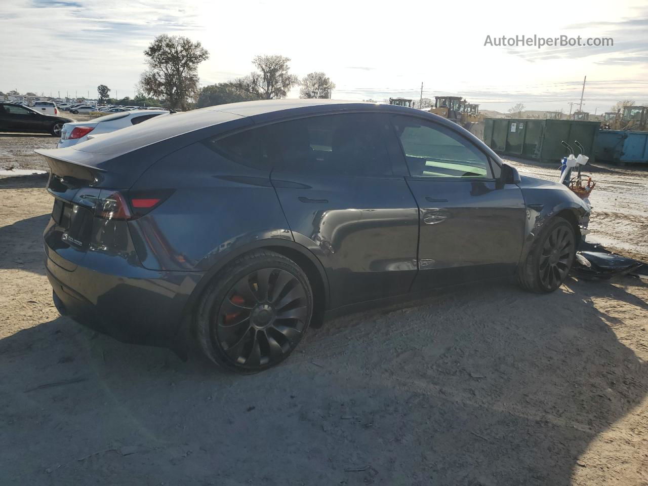 2022 Tesla Model Y  Gray vin: 7SAYGDEF9NF533897