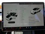 2022 Tesla Model Y  White vin: 7SAYGDEFXNF376977