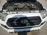 2017 Toyota Tacoma Access Cab White vin: 5TFRX5GN2HX075352
