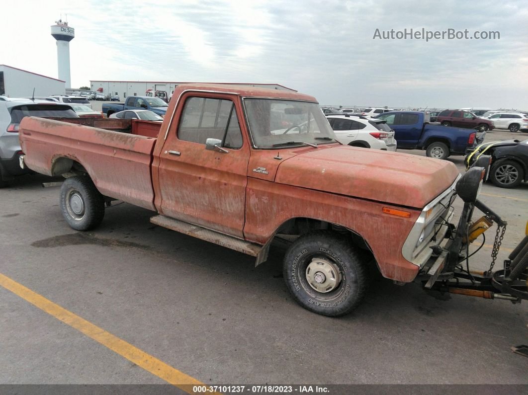 1977 Ford F-150   Red vin: F14HCY86831      