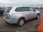 2014 Mitsubishi Outlander Es Silver vin: JA4AD2A30EZ006147