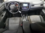 2017 Mitsubishi Outlander Es Silver vin: JA4AD2A30HZ047060