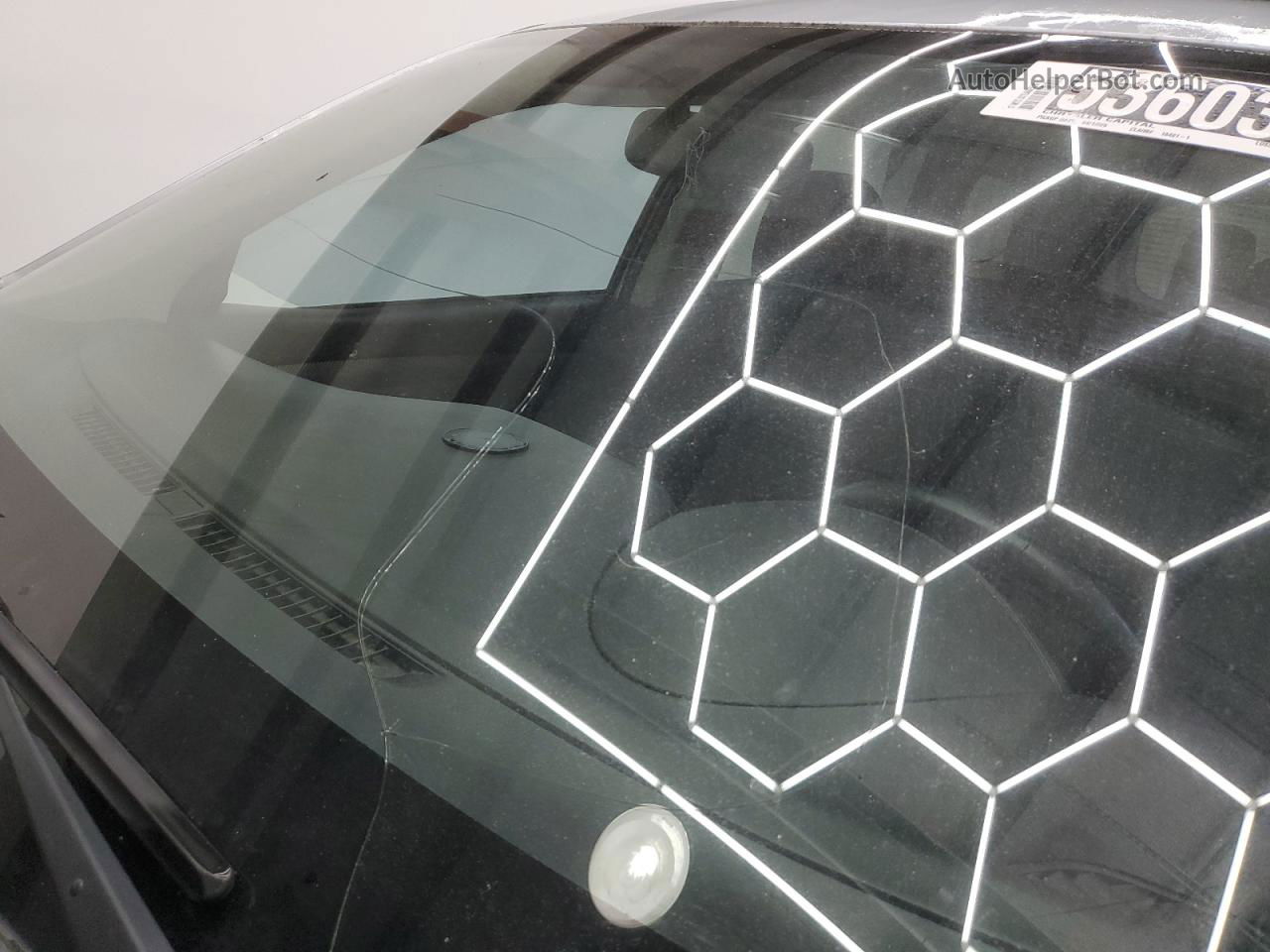 2017 Mitsubishi Outlander Es Silver vin: JA4AD2A30HZ047060 Damage: Windshield, Broken, Replacement Required
