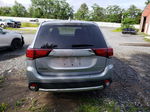 2017 Mitsubishi Outlander Es Silver vin: JA4AD2A30HZ061623