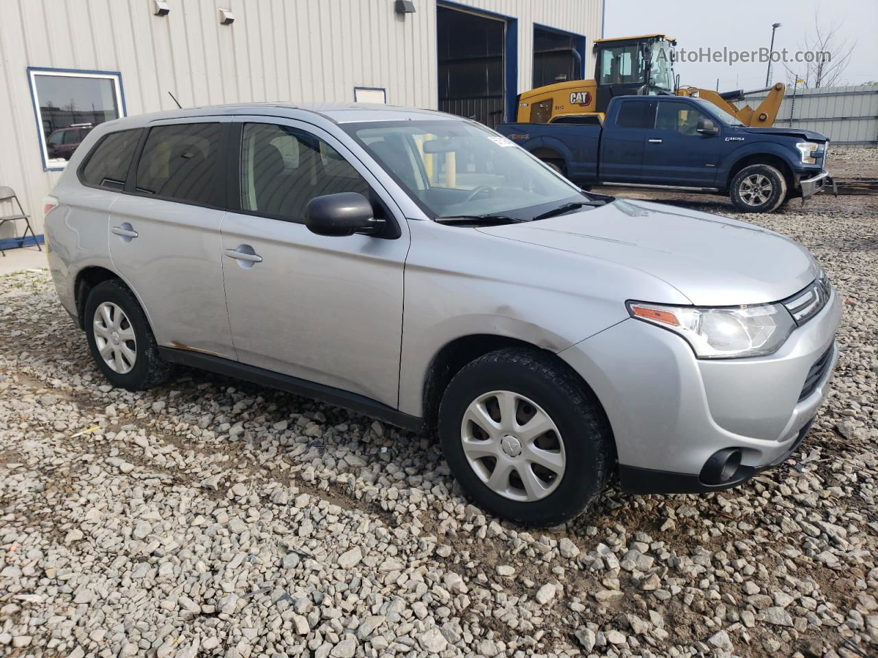 2014 Mitsubishi Outlander Es Silver vin: JA4AD2A32EZ007932