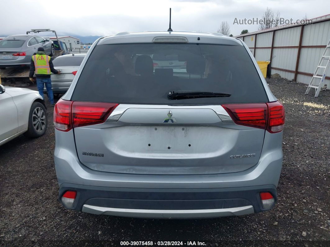 2016 Mitsubishi Outlander Es Silver vin: JA4AD2A32GZ016259