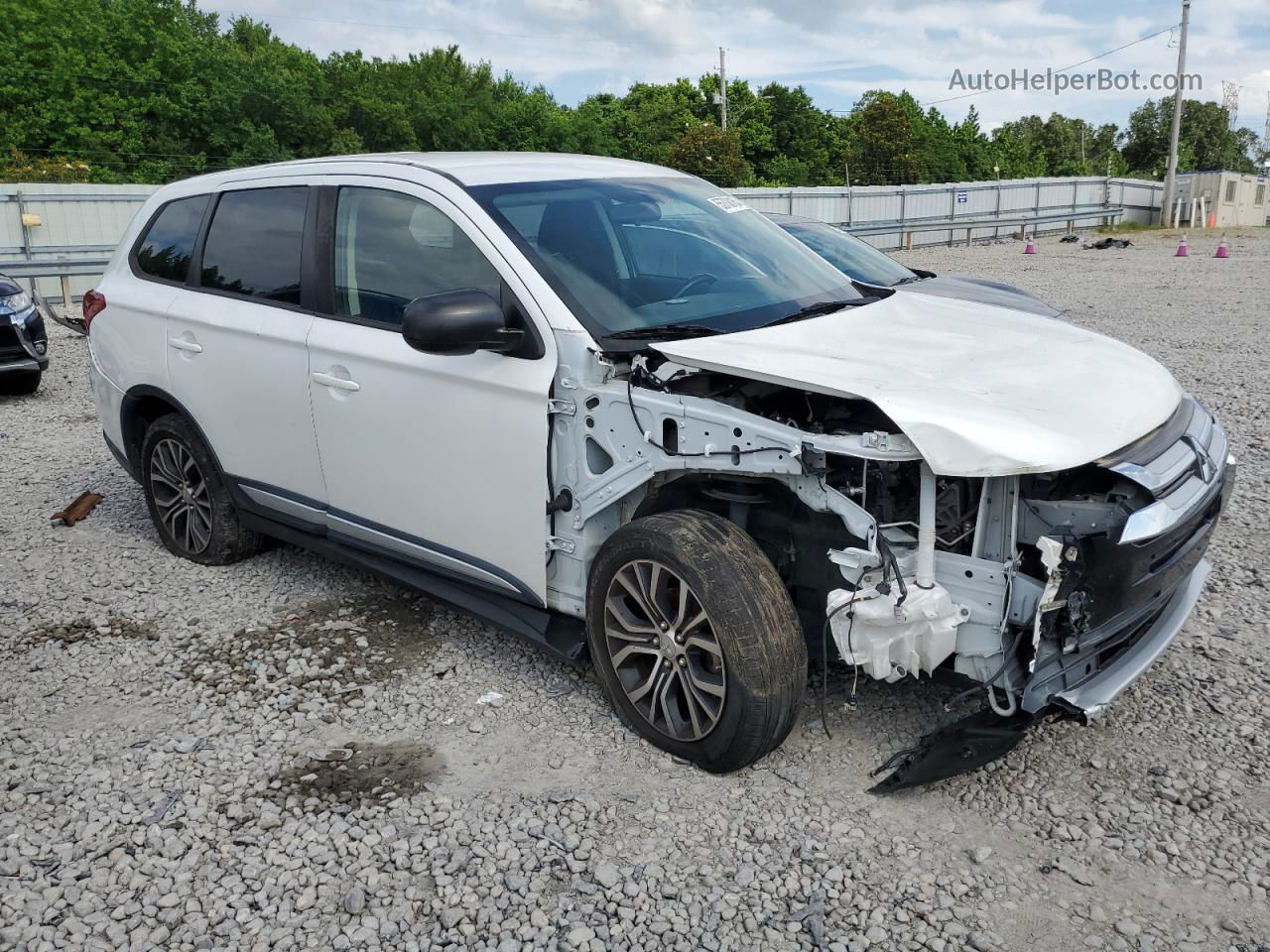 2016 Mitsubishi Outlander Es White vin: JA4AD2A33GZ039534