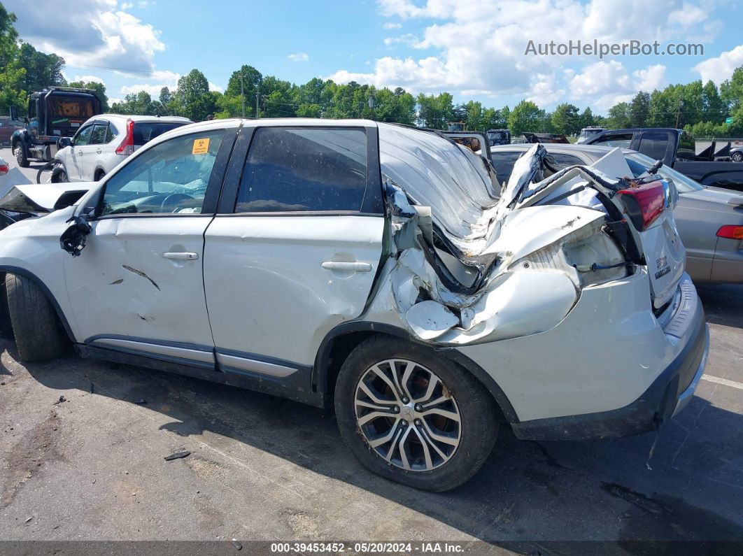 2017 Mitsubishi Outlander Es White vin: JA4AD2A33HZ066895