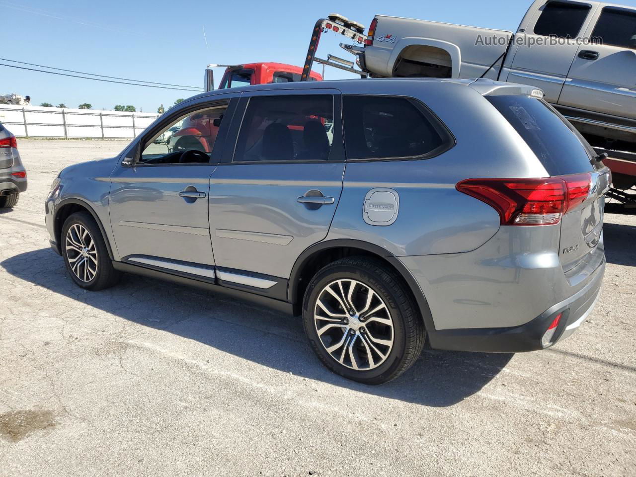 2016 Mitsubishi Outlander Es Silver vin: JA4AD2A34GZ008020