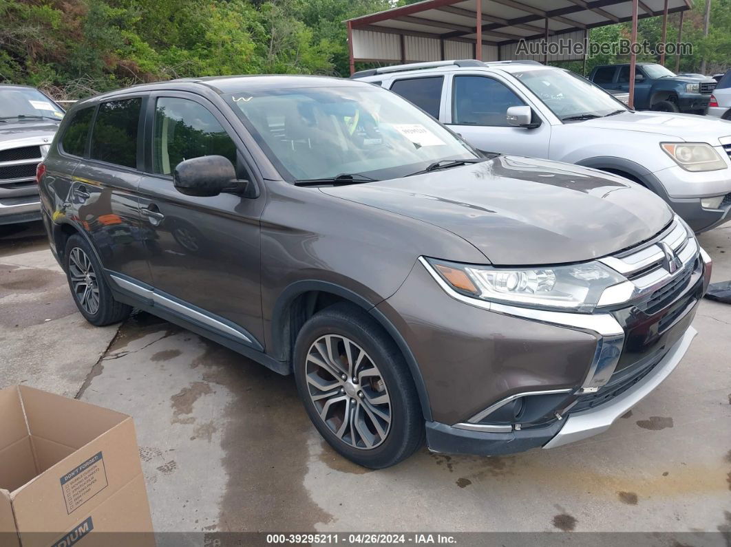 2017 Mitsubishi Outlander Es Brown vin: JA4AD2A34HZ019195