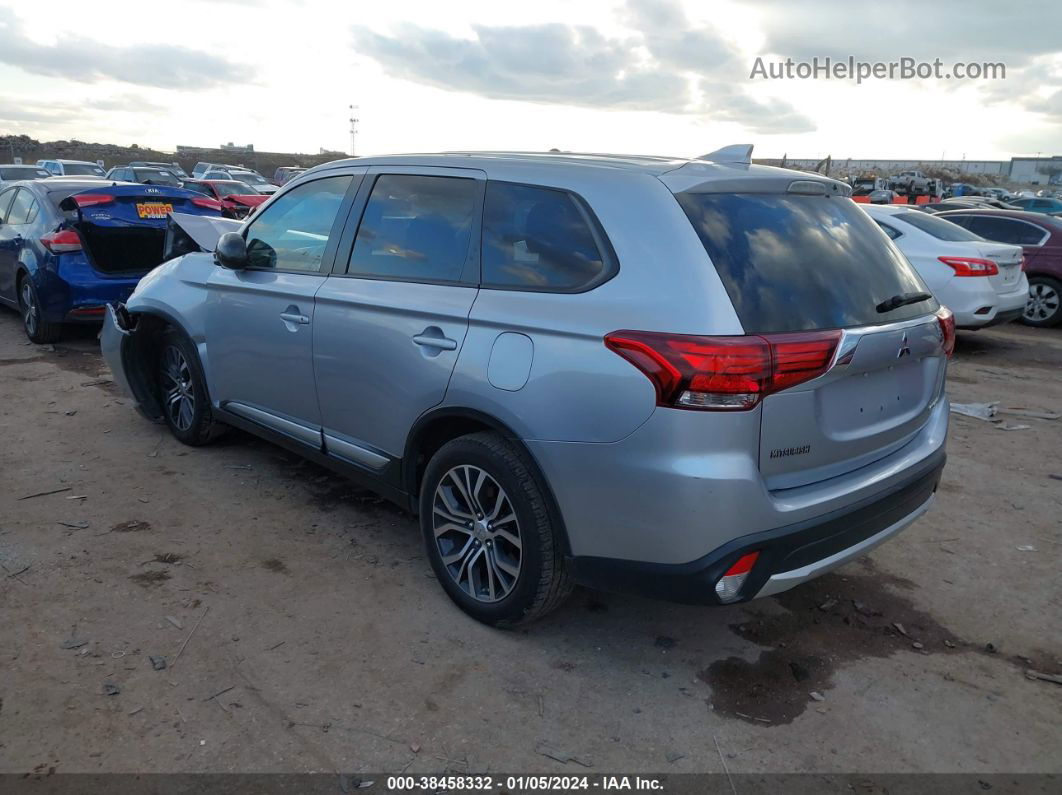 2017 Mitsubishi Outlander Es Silver vin: JA4AD2A34HZ045831