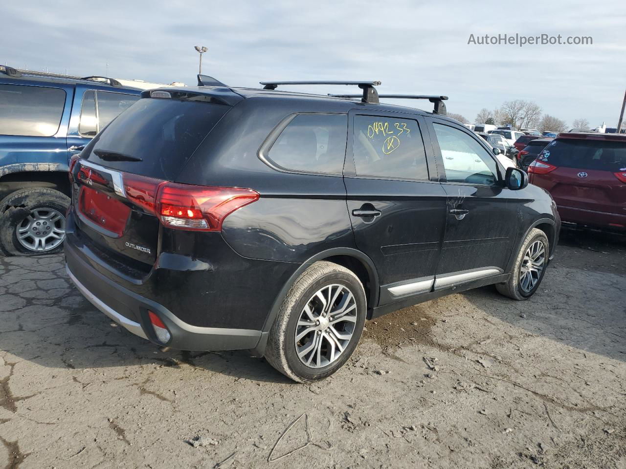 2017 Mitsubishi Outlander Es Черный vin: JA4AD2A34HZ049233