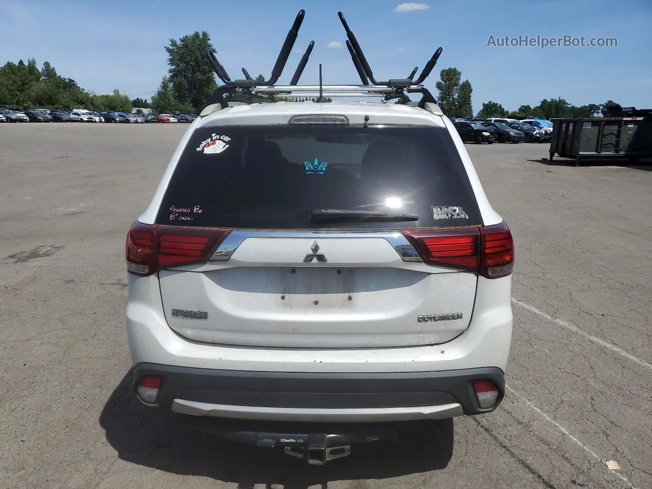 2016 Mitsubishi Outlander Es White vin: JA4AD2A35GZ000346