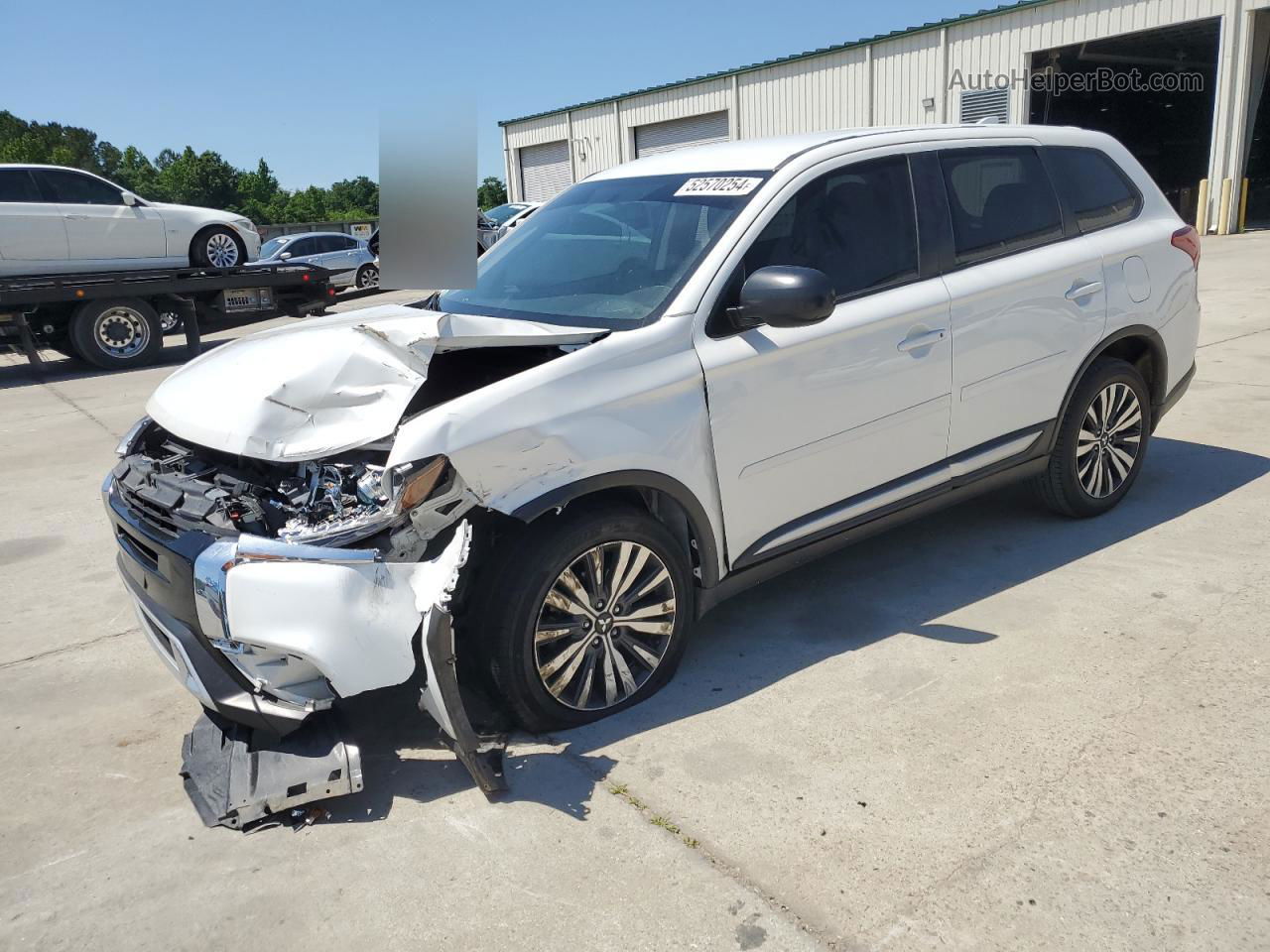 2020 Mitsubishi Outlander Es White vin: JA4AD2A35LZ014919