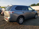 2015 Mitsubishi Outlander Es Gray vin: JA4AD2A36FZ005151