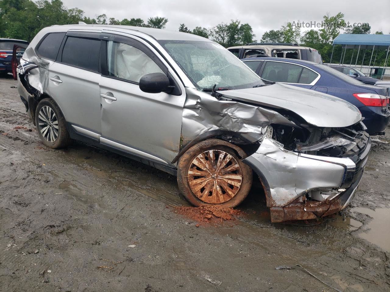 2020 Mitsubishi Outlander Es Silver vin: JA4AD2A36LZ018235