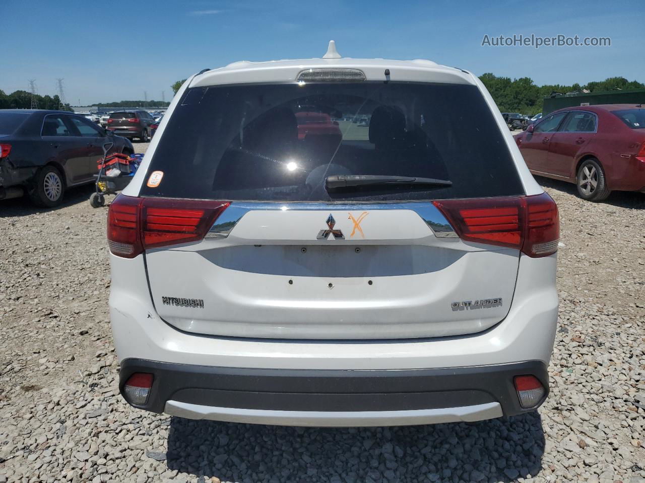 2017 Mitsubishi Outlander Es White vin: JA4AD2A37HZ057536