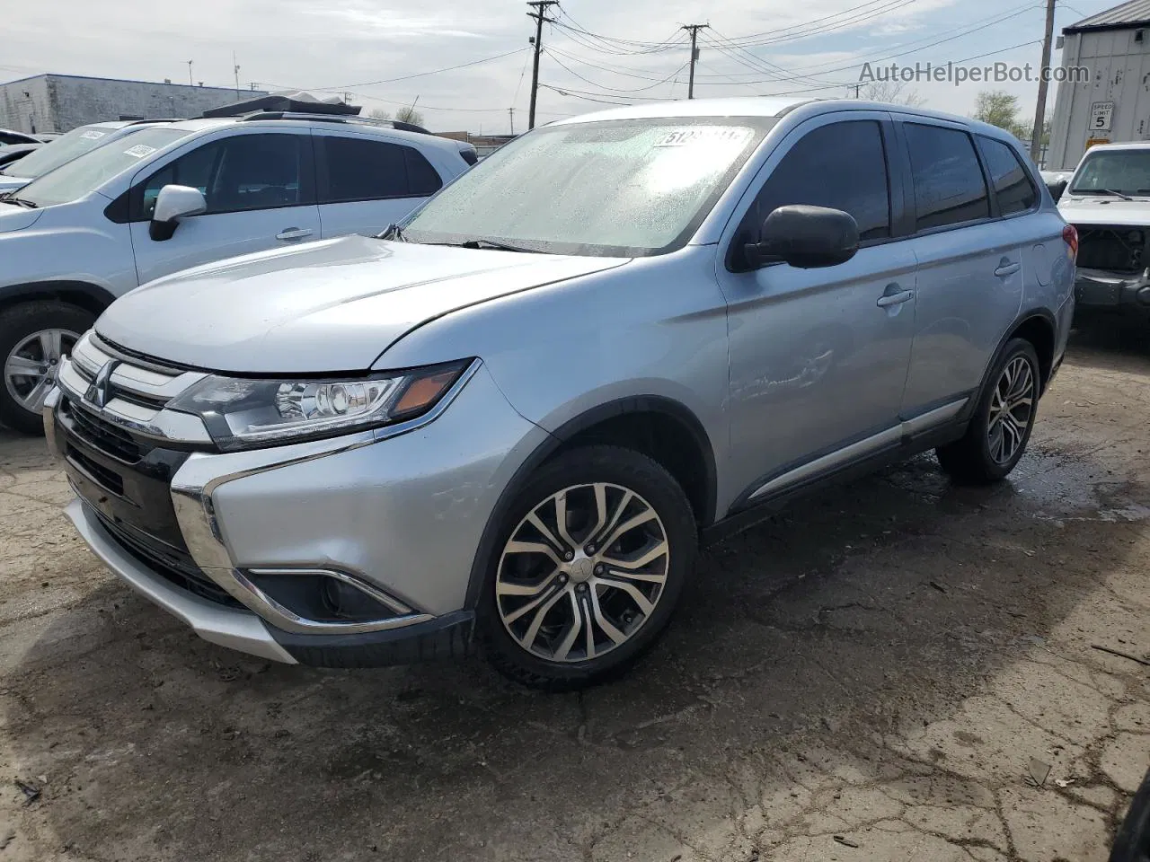 2017 Mitsubishi Outlander Es Silver vin: JA4AD2A37HZ063157