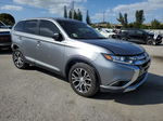 2017 Mitsubishi Outlander Es Gray vin: JA4AD2A38HZ001234