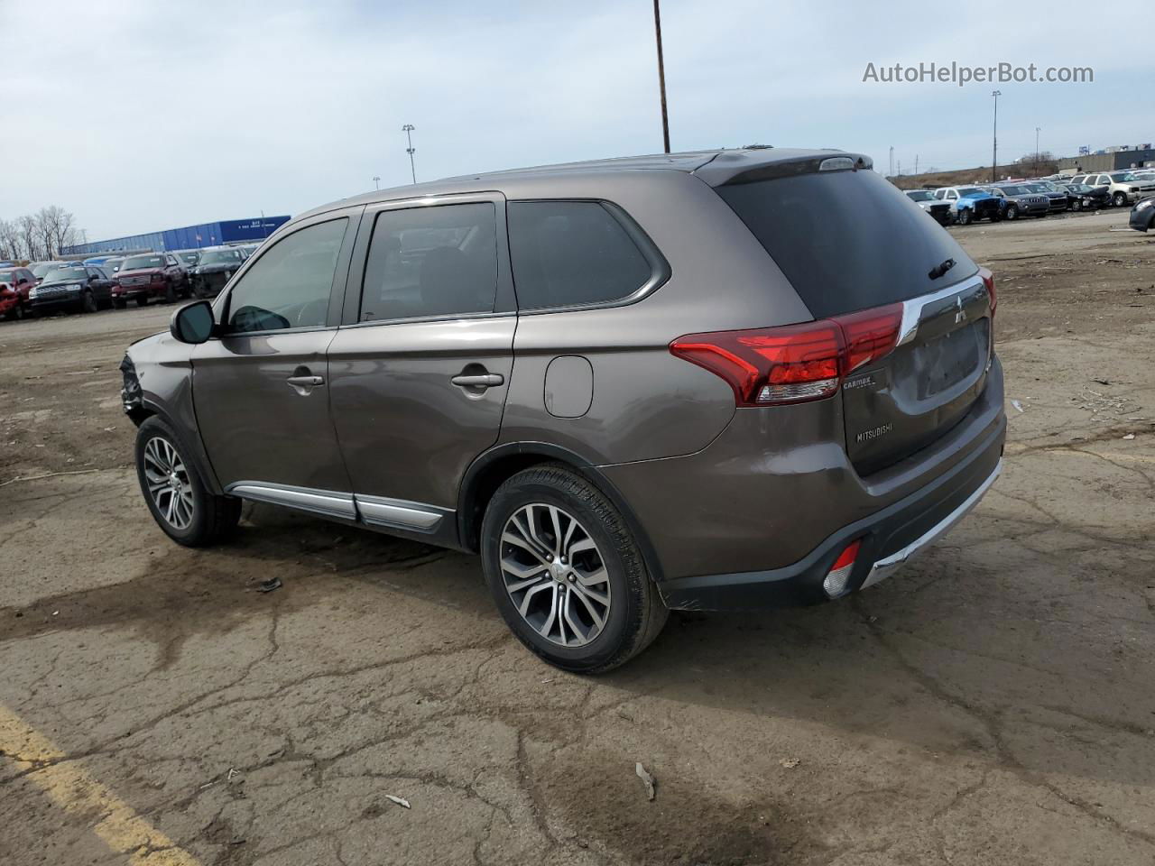 2017 Mitsubishi Outlander Es Tan vin: JA4AD2A38HZ068285