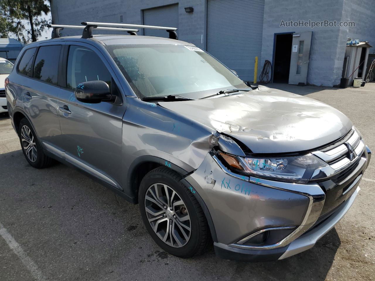 2017 Mitsubishi Outlander Es Gray vin: JA4AD2A39HZ055027