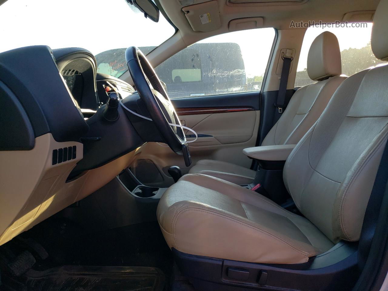 2015 Mitsubishi Outlander Se Белый vin: JA4AD3A30FZ008696