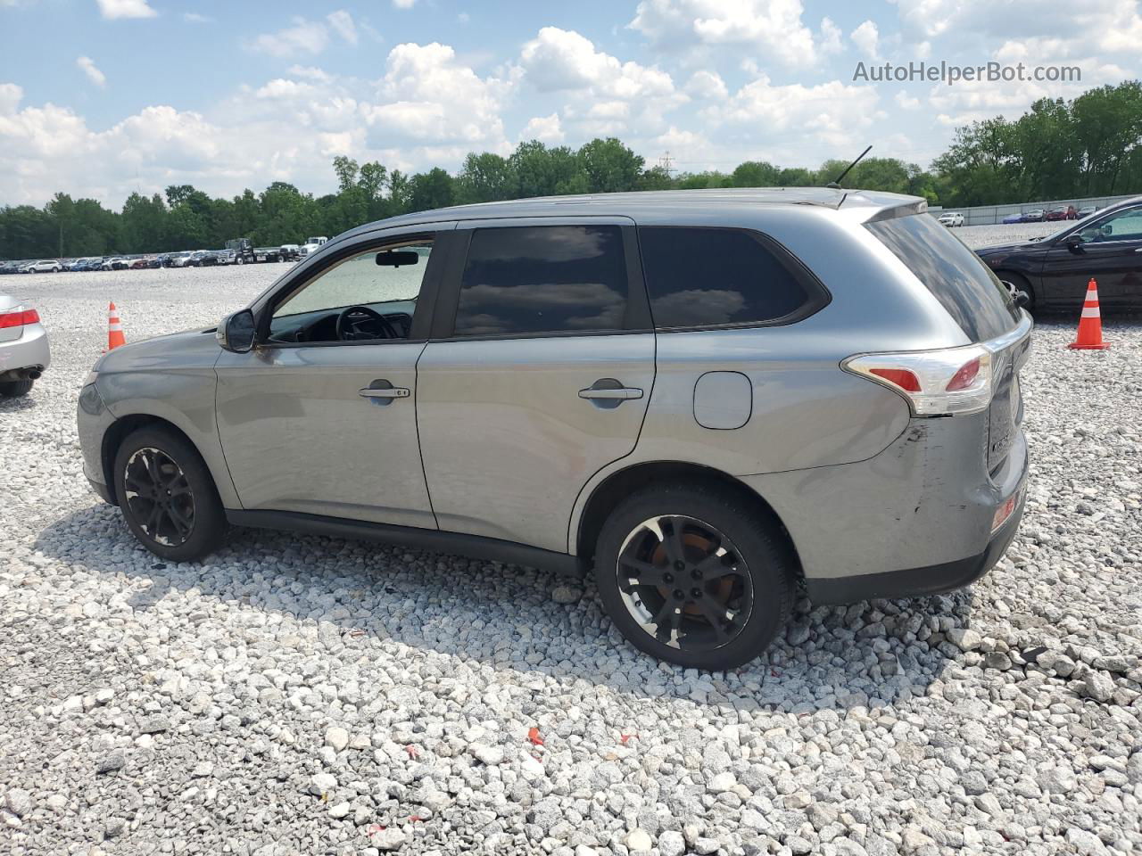 2014 Mitsubishi Outlander Se Серебряный vin: JA4AD3A31EZ010813