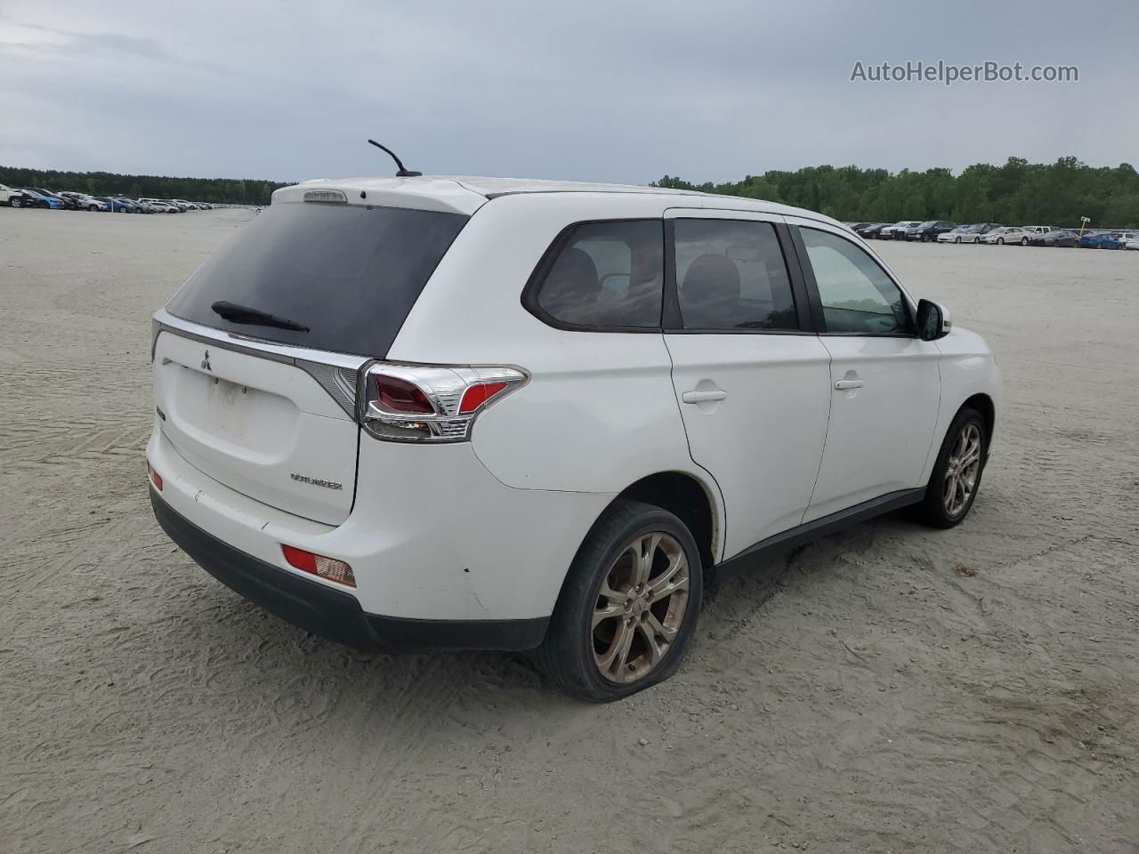 2014 Mitsubishi Outlander Se White vin: JA4AD3A32EZ013526