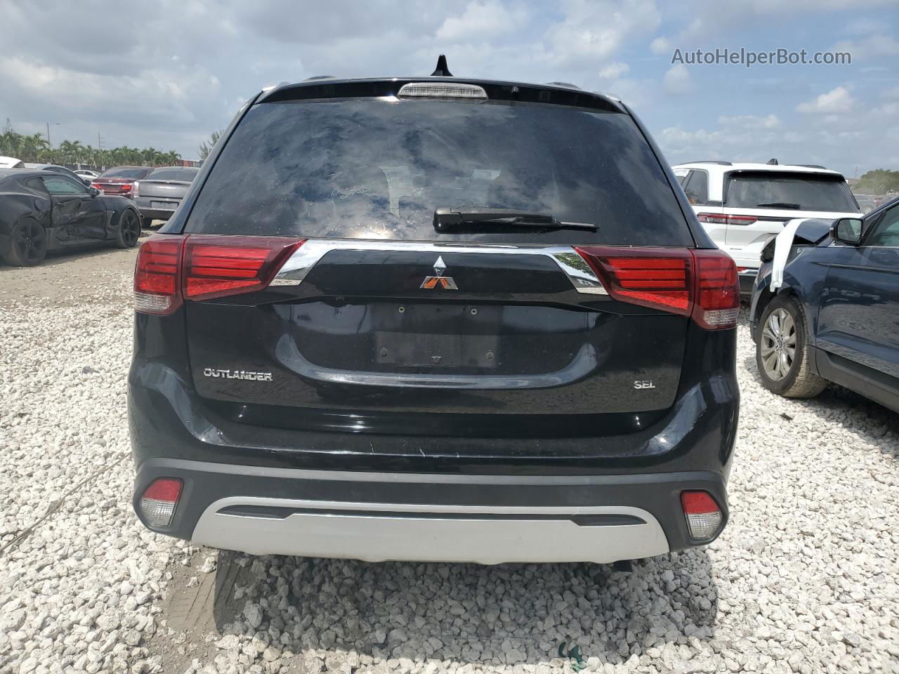 2020 Mitsubishi Outlander Se Black vin: JA4AD3A33LZ025052