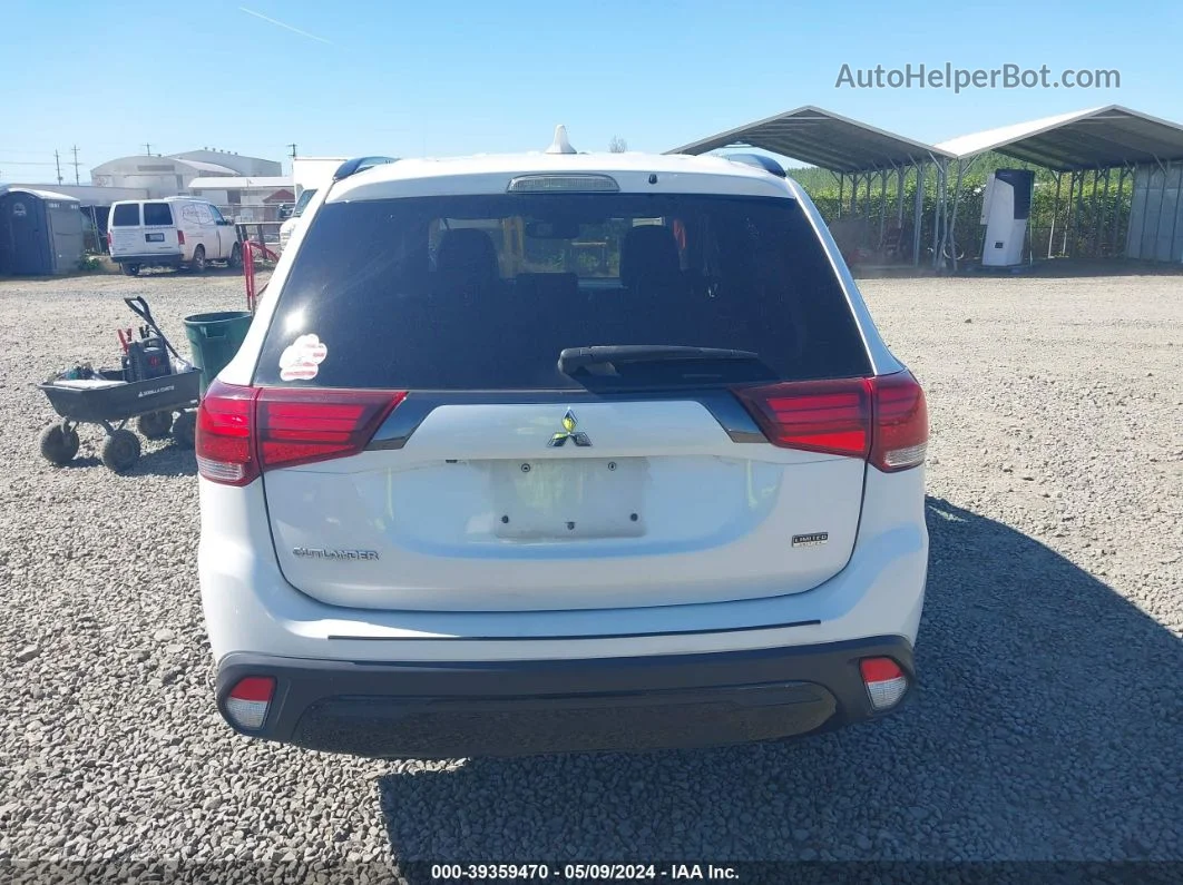 2020 Mitsubishi Outlander Le 2.4 White vin: JA4AD3A33LZ028291