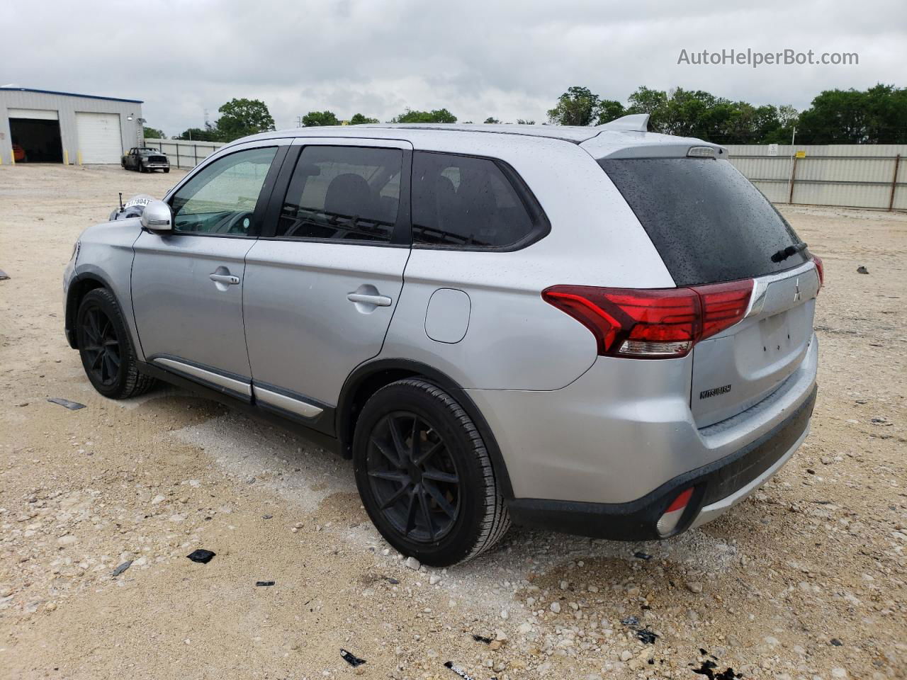 2017 Mitsubishi Outlander Se Серебряный vin: JA4AD3A34HZ022314