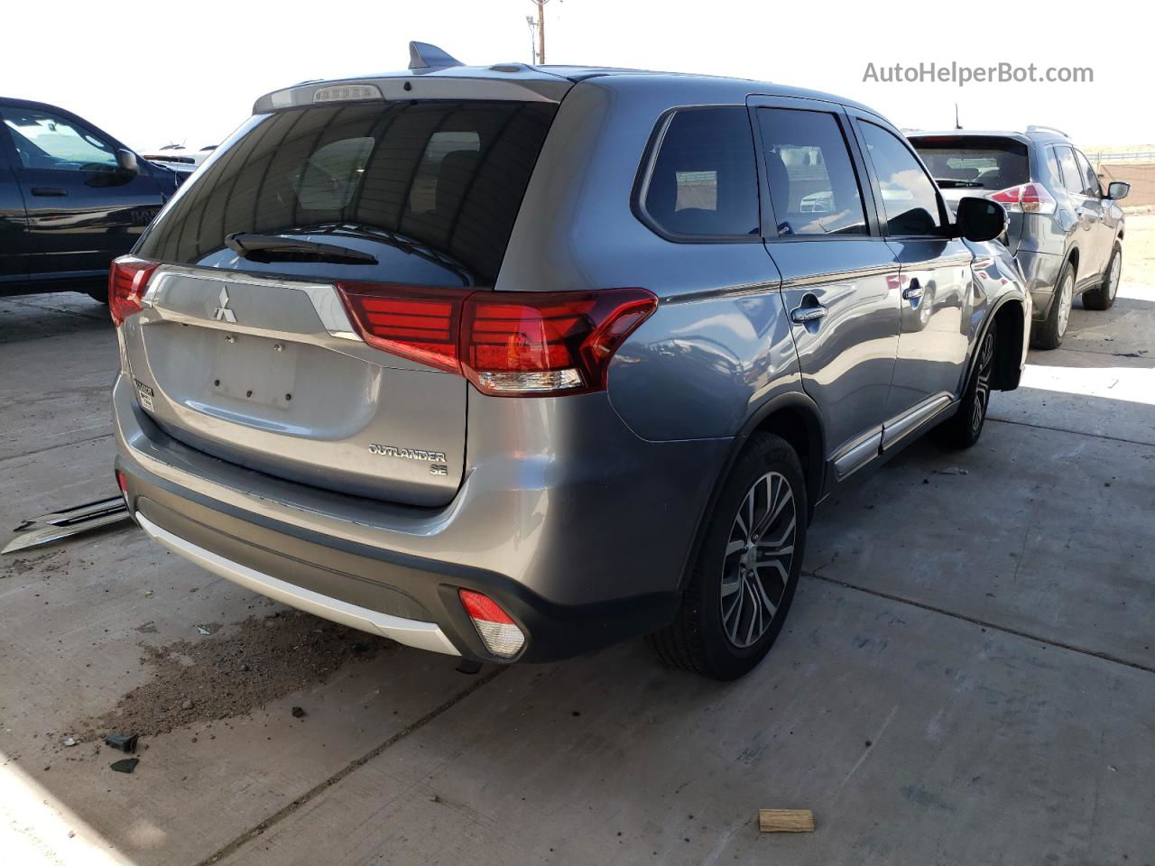 2017 Mitsubishi Outlander Se Серый vin: JA4AD3A34HZ059301