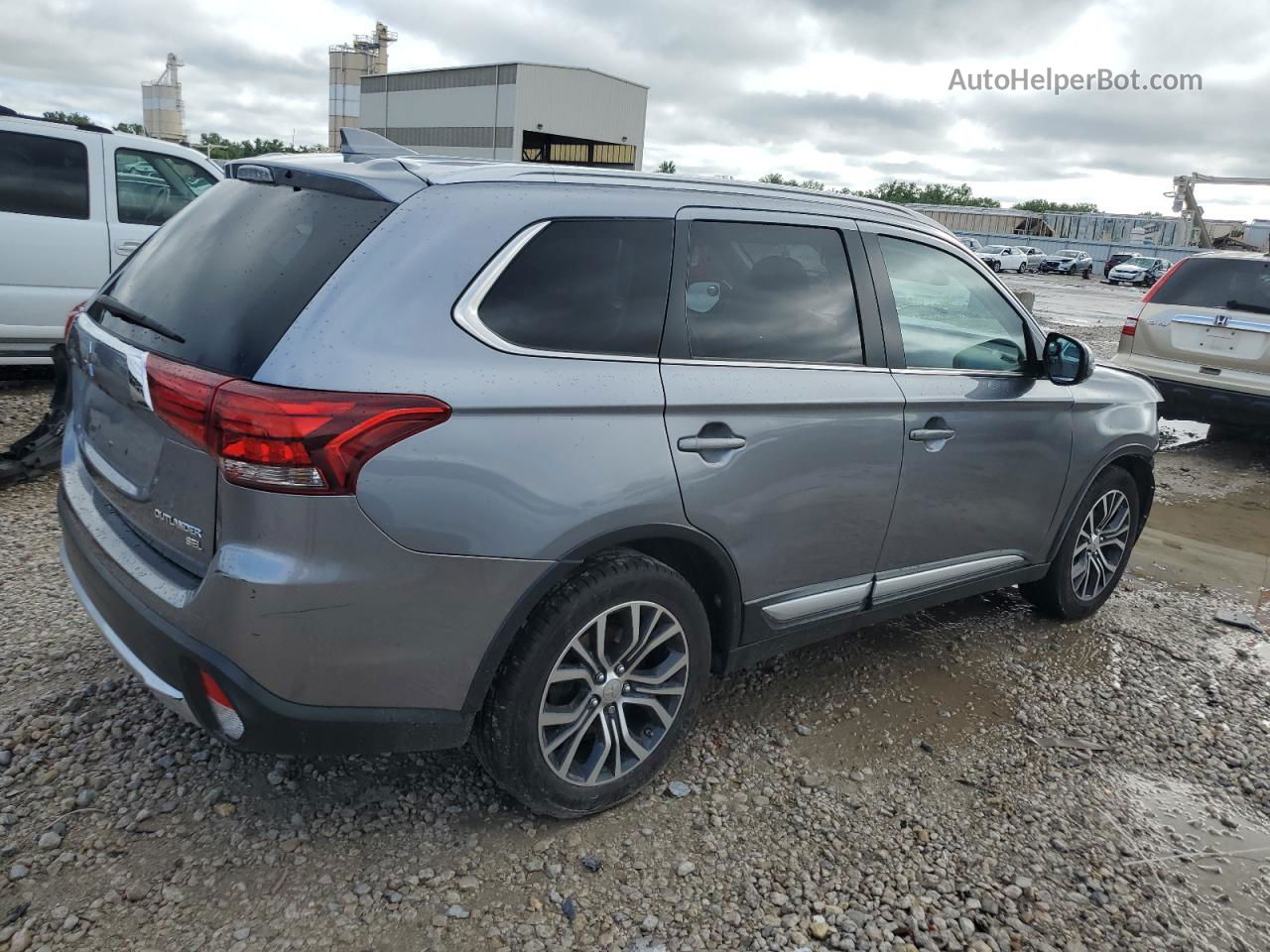 2017 Mitsubishi Outlander Se Gray vin: JA4AD3A35HZ048856