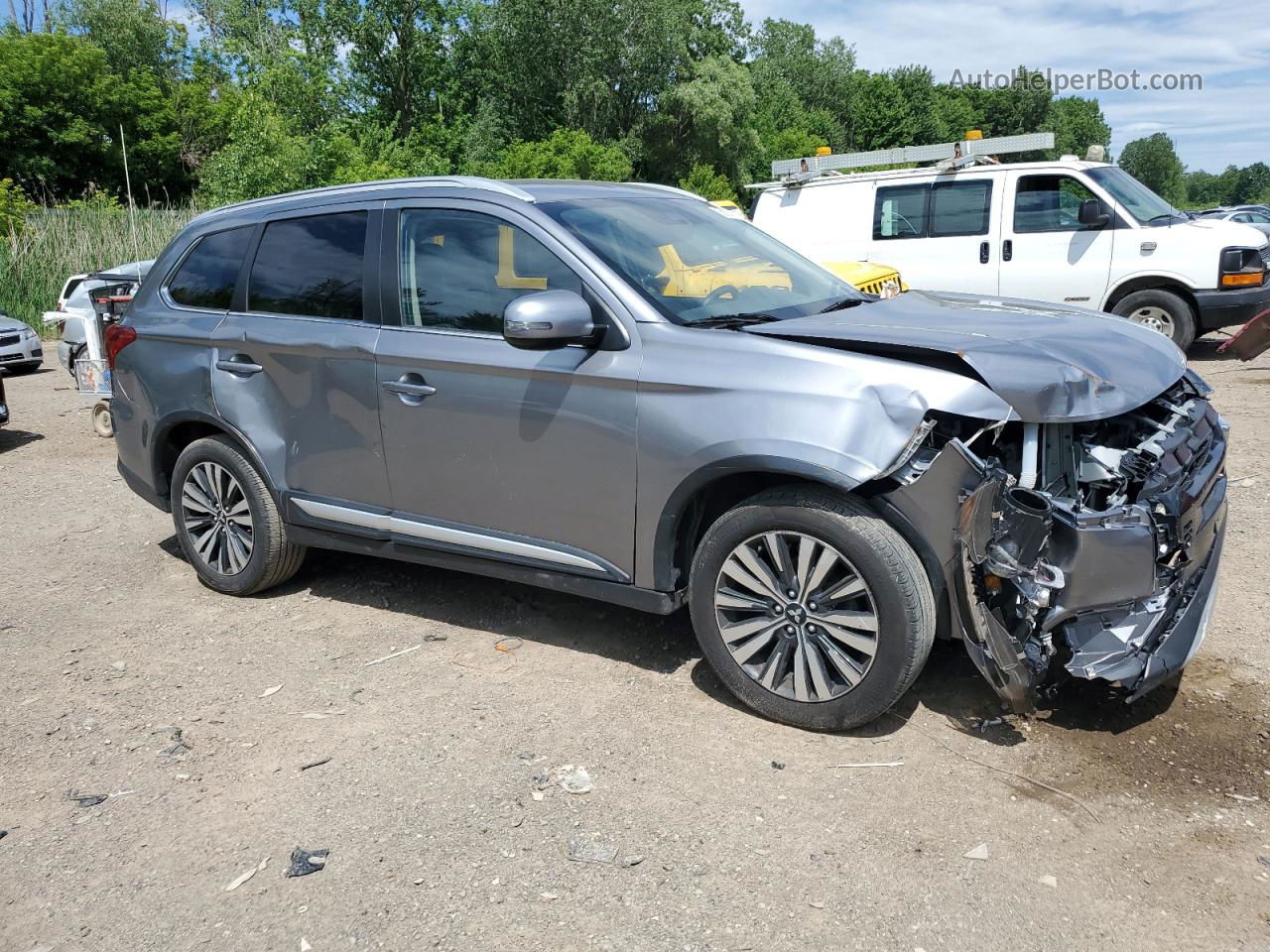 2020 Mitsubishi Outlander Se Серый vin: JA4AD3A35LZ040412