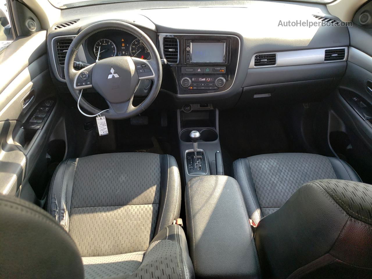 2015 Mitsubishi Outlander Se Белый vin: JA4AD3A36FZ013174