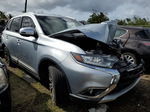 2017 Mitsubishi Outlander Se Silver vin: JA4AD3A36HZ044394