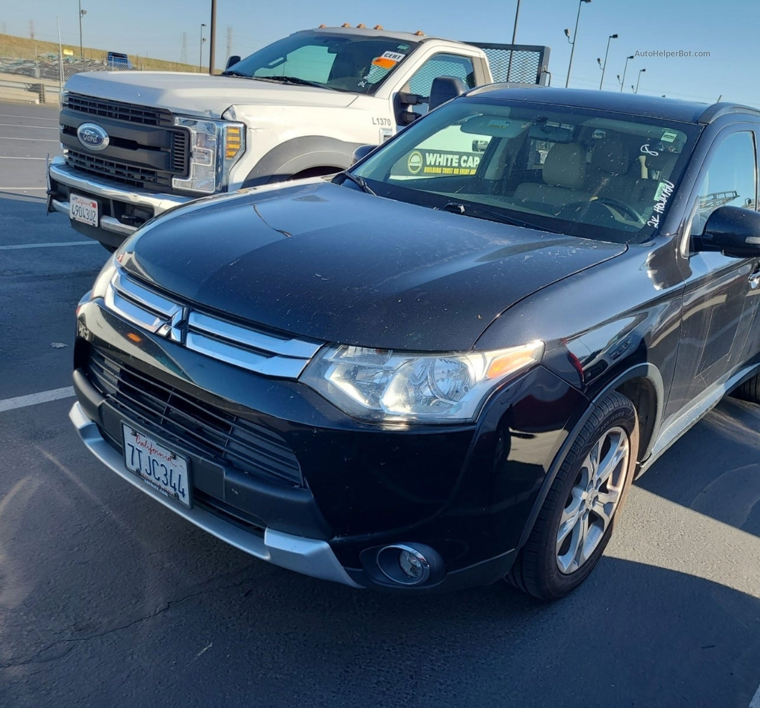 2015 Mitsubishi Outlander Se vin: JA4AD3A37FZ011238