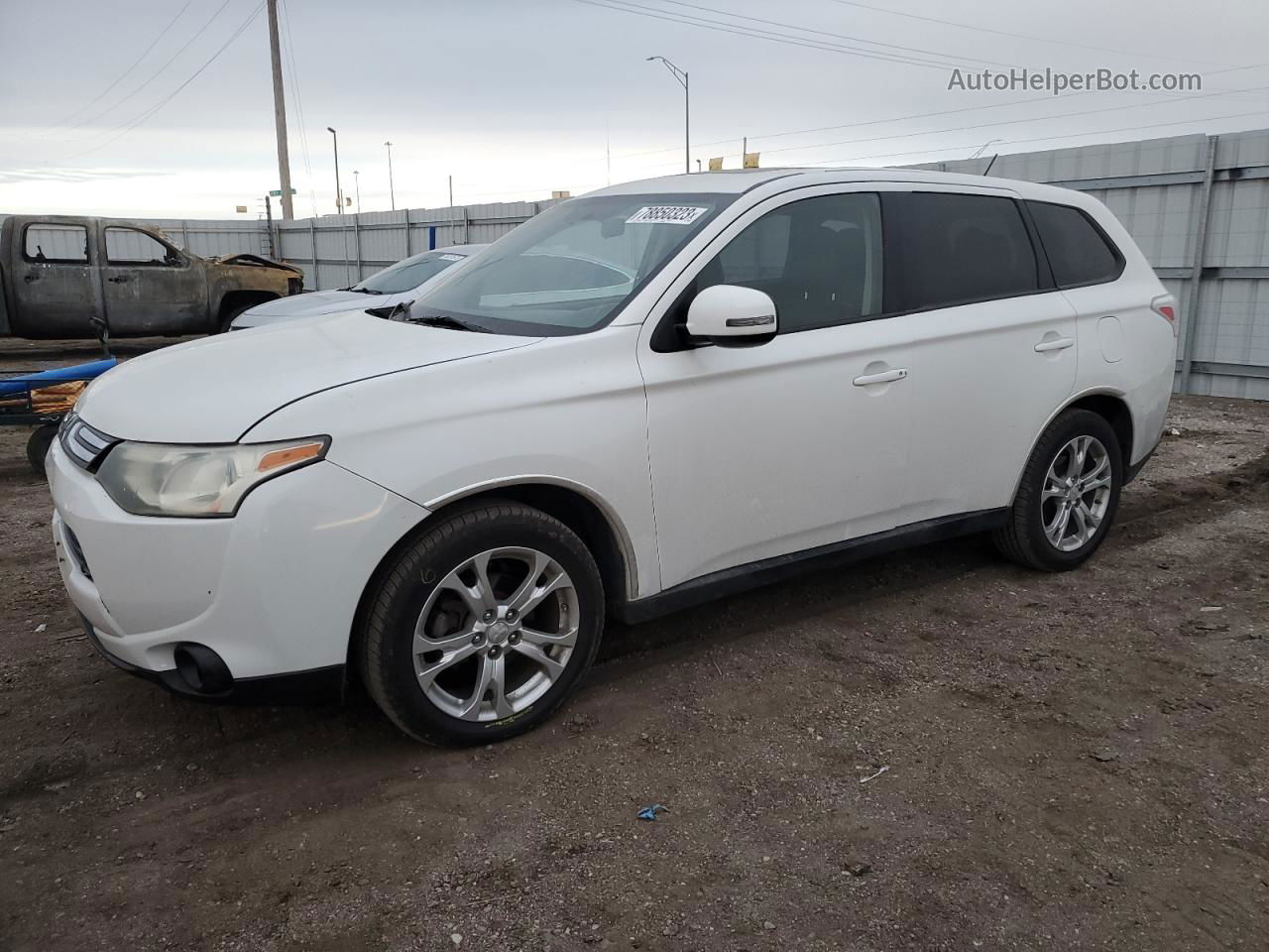 2014 Mitsubishi Outlander Se White vin: JA4AD3A38EZ005446