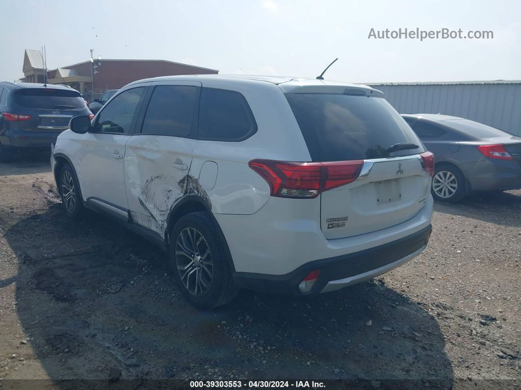 2016 Mitsubishi Outlander Se White vin: JA4AD3A38GZ056092