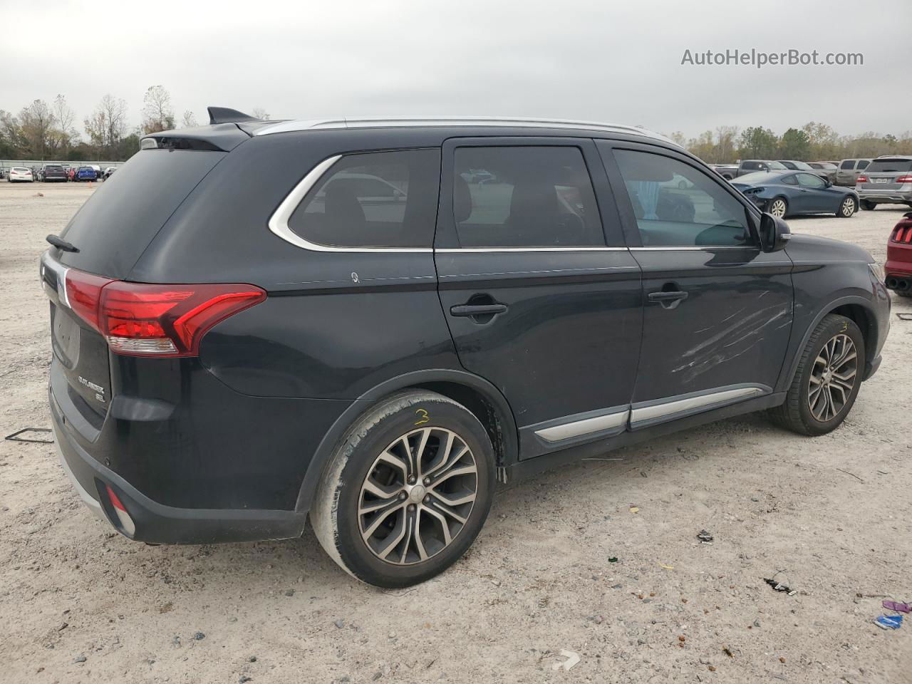 2017 Mitsubishi Outlander Se Черный vin: JA4AD3A38HZ013910