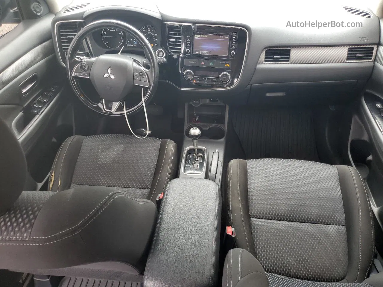 2016 Mitsubishi Outlander Se Серебряный vin: JA4AD3A39GZ039818